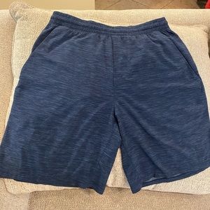 Lululemon pace breaker shorts size L blue